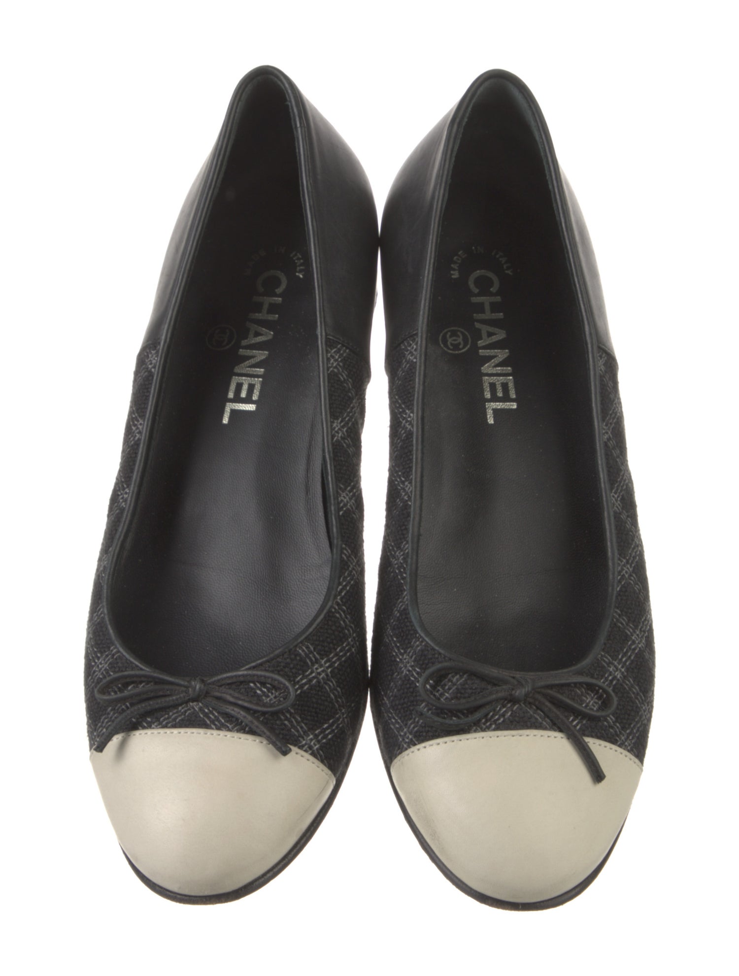 Chanel 2014 Interlocking CC Logo Ballet Flats